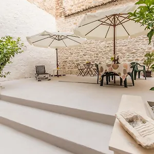  Bed & Breakfast Carlentini House Italia