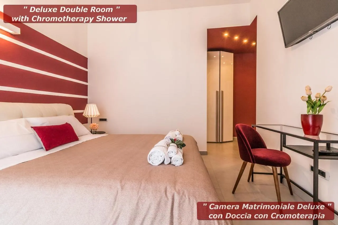 בולוניה 4 Star Boutique Rooms 0*,